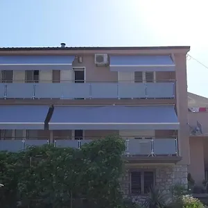 Jelly Apartman